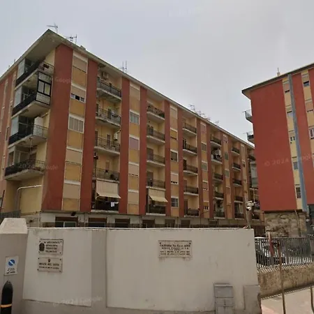 Policlinic House Апартаменты *