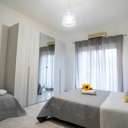 Policlinic House Апартаменты